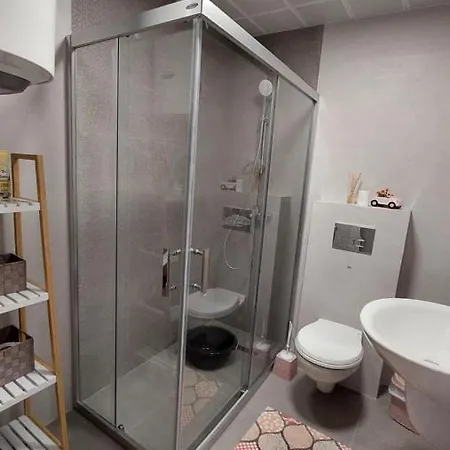 דירה J&j סקופיה